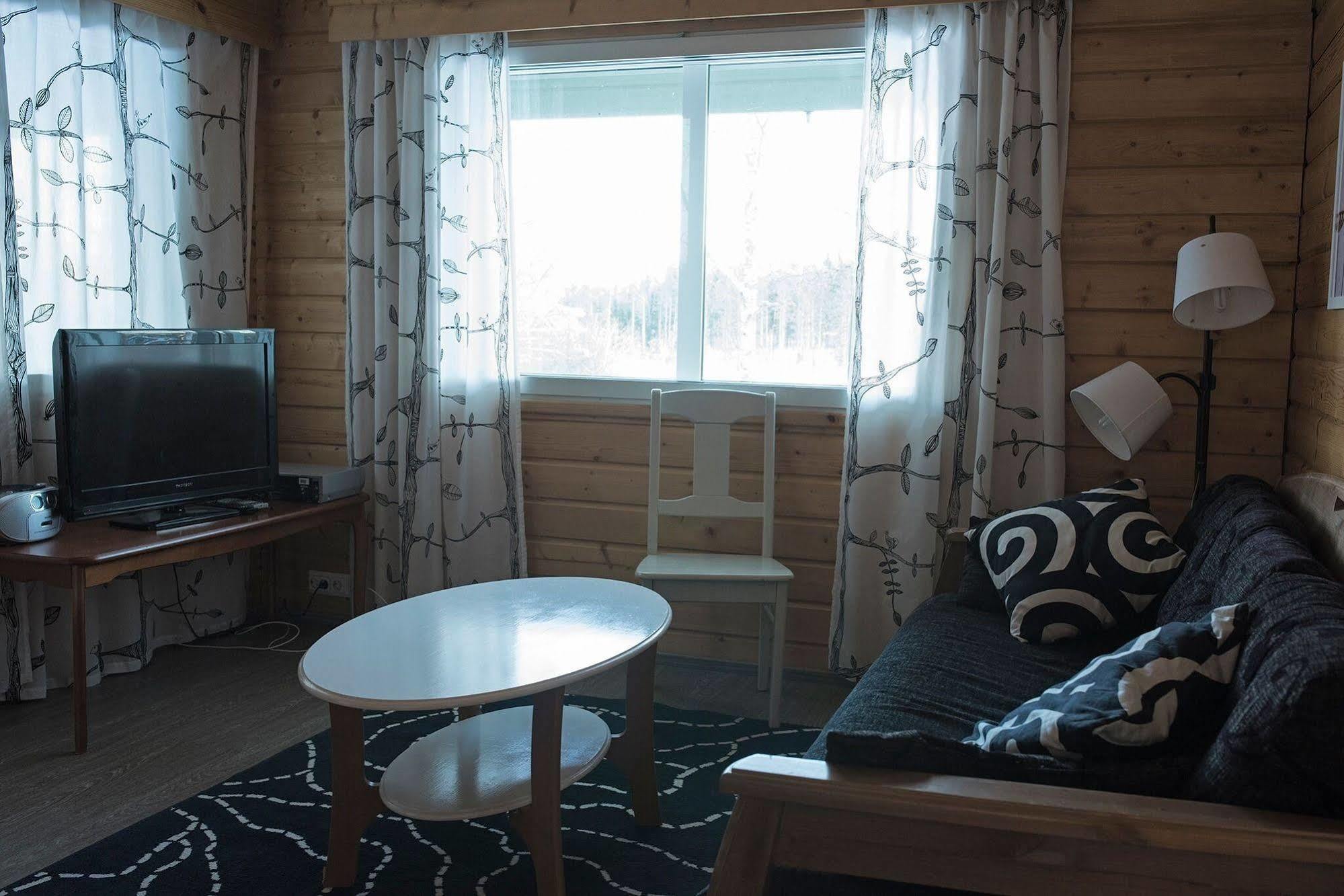 Loma-Rantala Cottages Тахковуори Екстериор снимка